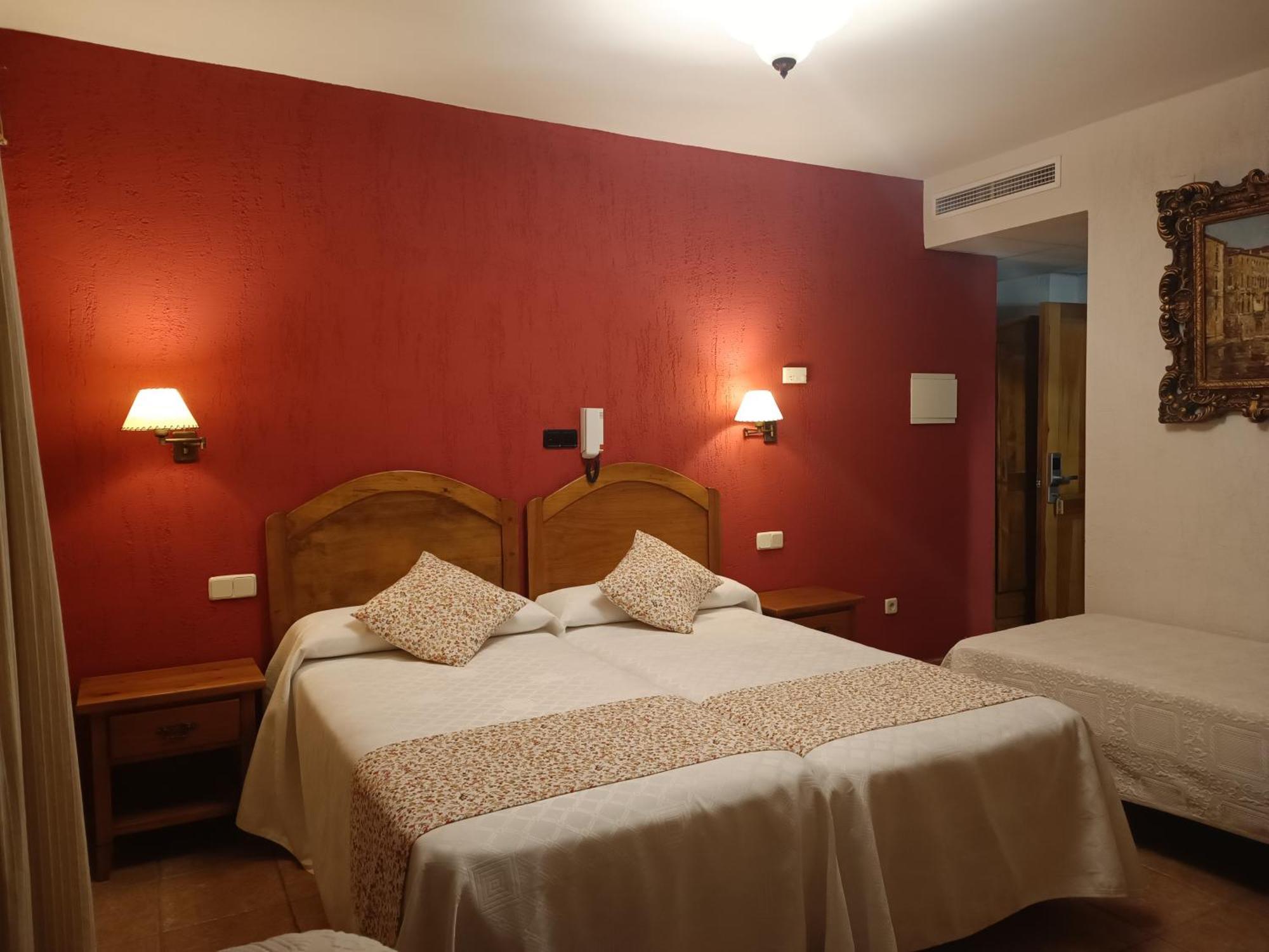 hostal Decerca Prádena Habitación foto