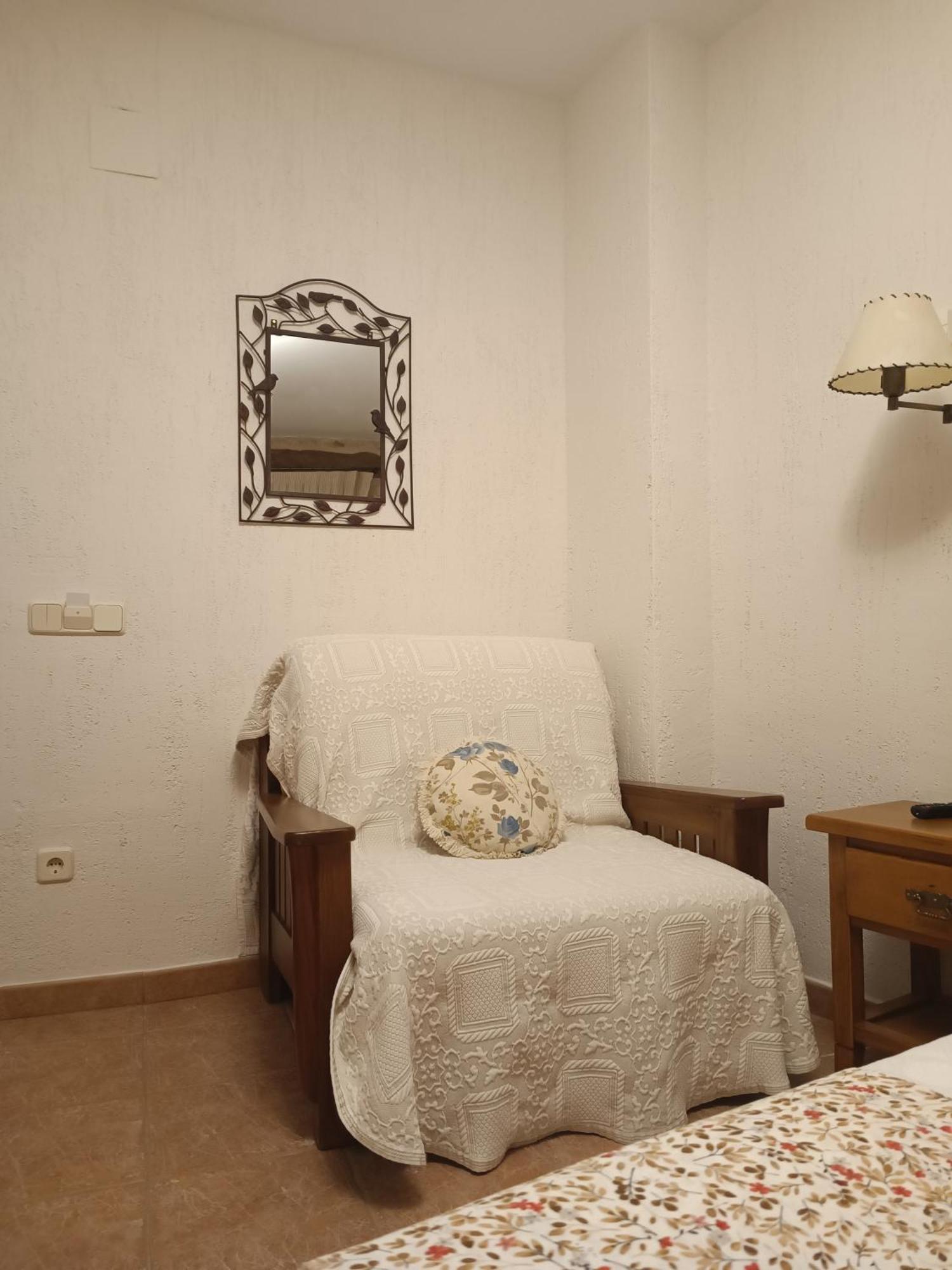 hostal Decerca Prádena Habitación foto